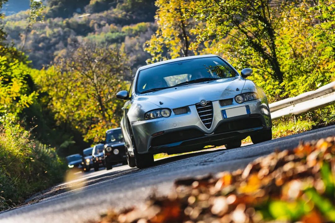 Alfa Romeo 147 GTA исполняется 20 лет, и ни какая следующая модель больше не будет на нее похожа