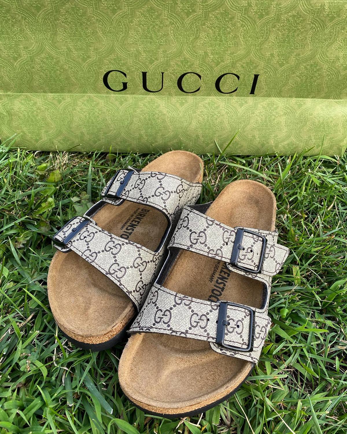 Gucci и Birkenstock собираются объявить о сотрудничестве?