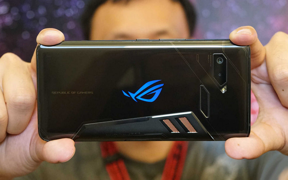 Геймерский смартфон Asus ROG Phone будет стоить €999