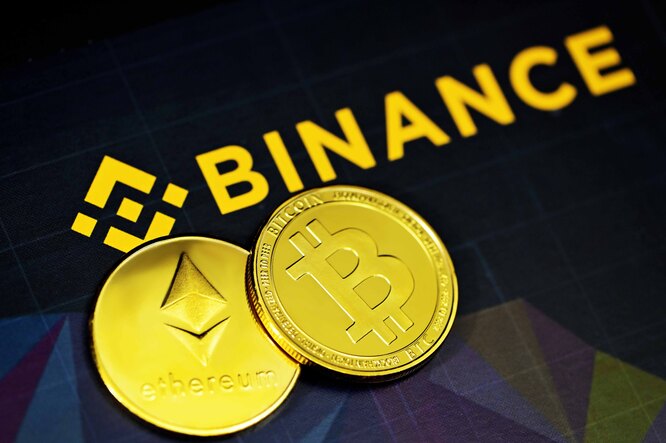 Крупнейшая криптобиржа Binance заявила, что уходит из России, но активы пользователей в безопасности