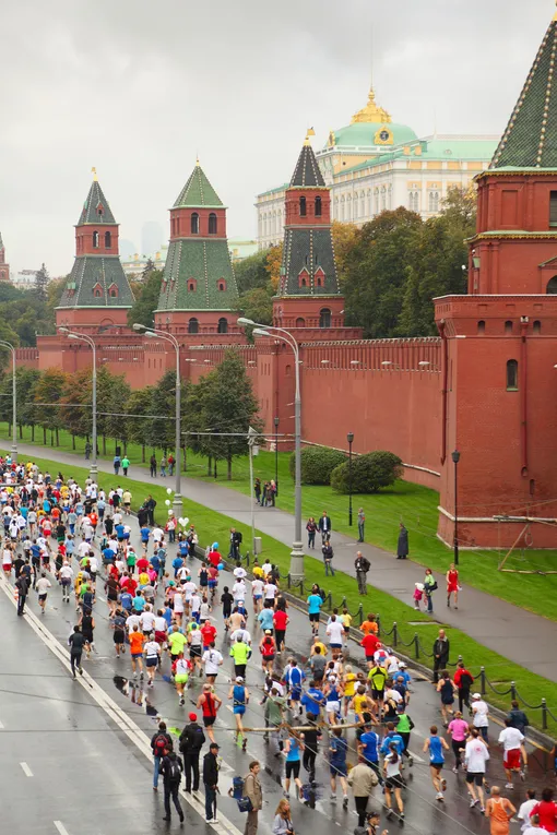 Центр Москвы перекроют из-за марафона: где будет ограничен проезд и парковка 1 июня