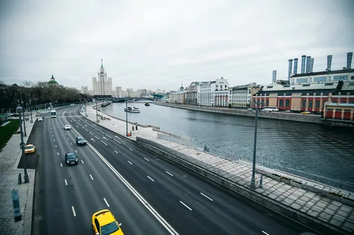 Бесплатная парковка в Москве на День России: где можно оставить машину 12 июня