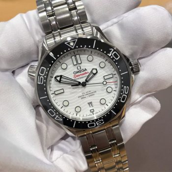 Гид по часам Omega Seamaster 300