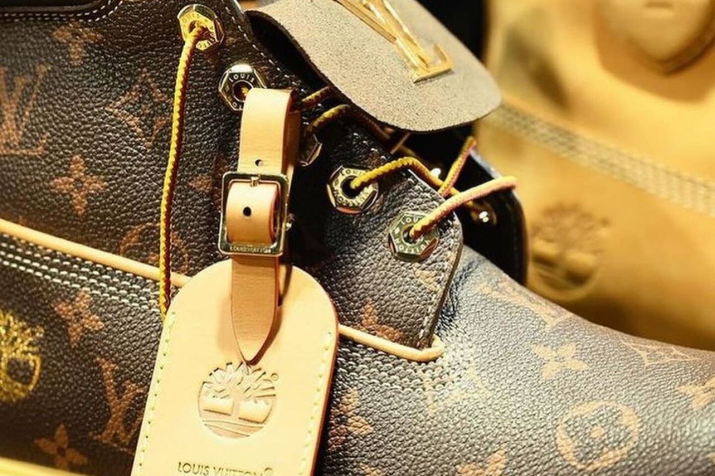 Louis Vuitton собирается выпустить долгожданную совместную работу с Timberland